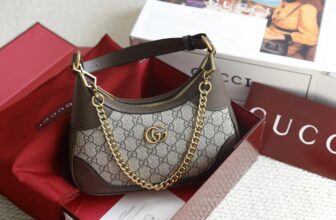 [🆕🇻🇳] Kim Oanh Vũ STORE 👕 Top1Fashion 👗  Gucci kẹp nách spsl box đỏ
Giá #1tr200
kích thước: 24cm. Da thật
fullbox nam châm 2 lớp,bill,dustbag đỏ
2 quai: quai xích & quai da nối đeo chéo
phom đẹp, , shares-0✔️ , likes-97❤️️ , date-2025-01-03 18:26:07🇻🇳🇻🇳🇻🇳📰🆕