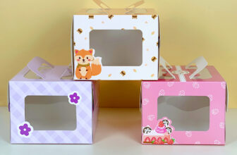 [🆕🇻🇳] Hộp giấy đựng thực phẩm, Cốc Giấy, Bát Giấy, Hộp đựng bánh sinh nhật  🎨 Top1Designs ✨  Hộp Đựng Bánh Sinh Nhật Bento Mini Tiện Lợi– Kích thước: 16x16x13cm– Màu sắc: Hồng – Tím – Cam(Sản phẩm bao gồm hộp + đế bánh)Mời anh chị tham gia , shares-0✔️ , likes-3❤️️ , date-2025-01-06 22:19:24🇻🇳🇻🇳🇻🇳📰🆕