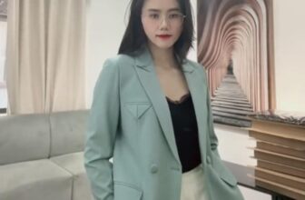 [🆕🇻🇳] Chemise by Zizichan – Vest, Blazer thiết kế được may thủ công 👕 Top1Fashion 👗  Sale 50% còn size 3S 1M 2L : 1.060k giảm còn 530k/ áo ( màu xanh ngọc tiêu)
Hàng sale không ship cod , khách vui lòng thanh toán ck trước
, shares-0✔️ , likes-9❤️️ , date-2025-01-07 21:52:50🇻🇳🇻🇳🇻🇳📰🆕