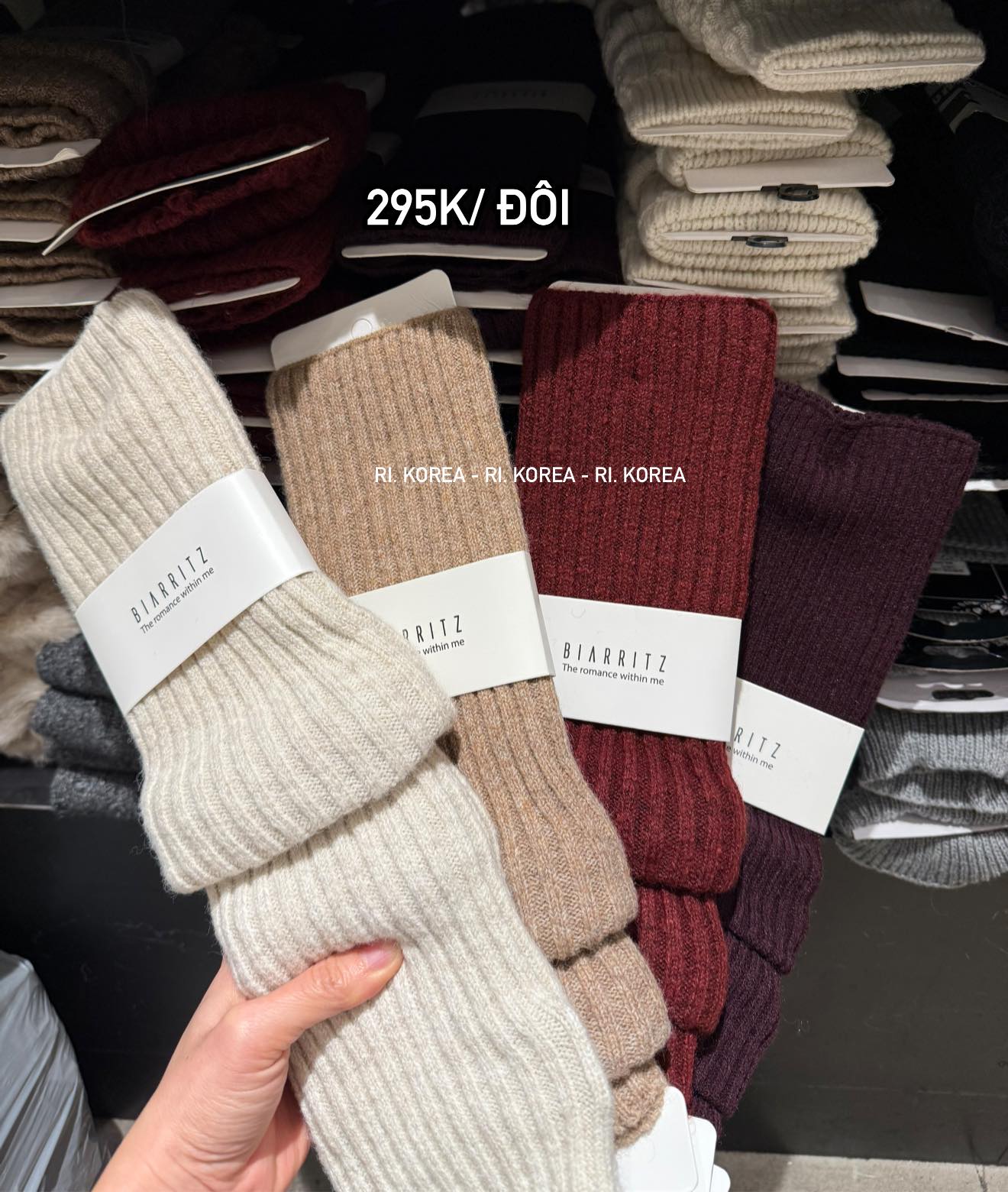 [🆕🇻🇳] Ri. – Baby Korea Style – Ri chuyên cung cấp những s/p quần áo, phụ kiện Baby chính hãng cao cấp của Hàn Quốc 🧑‍🧒❤️️👶⭐️ TẤT ỐNG CHO MẸ !!! #2xx/ đôiHôm nay e đi pick phụ kiện nhé các mom !!!
Hôm nọ nhiều mẹ hỏi đôi tất ống của e !
Tiện e pick cho khách, mẹ nào lấy e pick l , shares-0✔️ , likes-0❤️️ , date-2025-01-08 14:00:04🇻🇳🇻🇳🇻🇳📰🆕