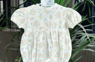 [🆕🇻🇳]  Jami Baby Store – Chuyên hàng body xuất dư trẻ em Carter, Geo, Old Navy chuẩn 100% 🧑‍🧒❤️️👶⭐️ 𝑹𝒐𝒎𝒃𝒆𝒓 𝑴𝒖𝒔𝒍𝒊𝒏 𝒄𝒉𝒐 𝒄𝒂́𝒄 𝒃𝒆́ 𝒊𝒖 𝒅𝒊𝒆̣̂𝒏 𝑻𝒆̂́𝒕 𝒙𝒊𝒏𝒉 𝑳𝒖𝒏𝒈 𝑳𝒊𝒏𝒉Muslin được biết đến là loại vải hoàn hảo nhất đối với trẻ sơ sinh và trẻ nhỏ.  Được làm từ 100 , shares-2✔️ , likes-16❤️️ , date-2025-01-07 18:31:03🇻🇳🇻🇳🇻🇳📰🆕