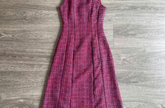 [🆕🇻🇳] ViS Store 👕 Top1Fashion 👗  W-H04S3 MIDI DRESS
☞ Giá: 305KĐầm midi thiết kế đơn giản, trẻ trung và dễ mặc. Chất len dày dặn, mềm, có lót vải cotton mịn bên trong☞ Mã: A007☞ Size , shares-0✔️ , likes-0❤️️ , date-2025-01-09 15:46:00🇻🇳🇻🇳🇻🇳📰🆕