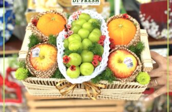 [🆕🇻🇳] Di Fresh Fruits – Cửa hàng trái cây nhập khẩu tươi sạch 🍔 Top1Food  🍜 MẪU KHAY QUẢ BIẾU TẶNG DỊP CUỐI NĂM!!
Đơn giản nhưng cực kỳ sang với tông nâu dịu, trái cây tươi mới hàng ngày.
———————————————
In thiệp miễn phí
Trái cây  , shares-1✔️ , likes-1❤️️ , date-2025-01-08 23:56:27🇻🇳🇻🇳🇻🇳📰🆕