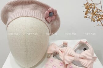[🆕🇻🇳]  Nami Kids – Ở đây có đồ em bé dễ thương lắm nè 🧑‍🧒❤️️👶⭐️  ALOOO, Nami mở bán combo #Tết gồm 1 mũ nồi + 1 giày nơ chất liệu loại xịn chỉ #199k miễn ship ạ!!!
Giày shop e gần hết size rồi (size 1 – 15 tháng), mom  , shares-0✔️ , likes-3❤️️ , date-2025-01-07 16:34:09🇻🇳🇻🇳🇻🇳📰🆕