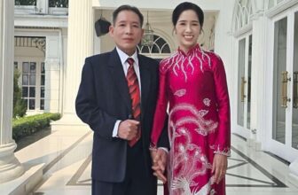 [🆕🇻🇳] La Rosa Bridal – Makeup – wedding dress and more ..! 🤵🏻 Top1Wedding 👰🏻  Các mẹ chỉ việc xinh đẹp, còn lại đã có áo dài #Larosa
#aodaimecodau
#larosabridal189hoangcau
#vaycuoiquanđốngđa
#vaycuoi189HoangCau
#189HoàngCầu
, shares-1✔️ , likes-17❤️️ , date-2025-01-05 22:34:25🇻🇳🇻🇳🇻🇳📰🆕