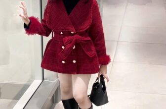 [???]  TinyDesign- Chuyên hàng thiết kế mẹ và bé ?‍?❤️️?⭐️ Tính em hông thích lòng vòng
Một là tim ảnh , hai là chốt đơn
, shares-2✔️ , likes-3❤️️ , date-2025-01-06 20:44:01????????