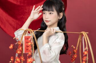 [🆕🇻🇳] ULACHOI’S OFFICIAL STORE – “ĐẸP VÀ CHẤT” 😎❤️️⭐️ Feedback từ các bé xinh yêu của ULAMàu xanh ngọc dịu dàng, chất tơ cao cấp mềm mịn, cùng hoạ tiết thêu tay tinh xảo khiến mẫu áo dài này trở thành best- , shares-0✔️ , likes-6❤️️ , date-2025-01-10 17:00:05🇻🇳🇻🇳🇻🇳📰🆕