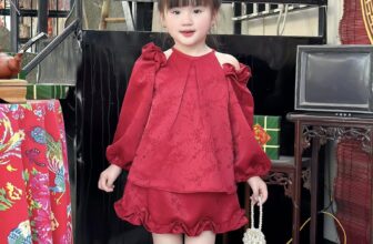 [🆕🇻🇳] P’ti Chou – Thời trang thiết kế dành cho trẻ em 😎❤️️⭐️ Điểm nhấn cho ngày Tết của em
Set Gấm Đào Đông vẫn đang tiếp tục may bổ sung để kịp trả đơn cho các mẹ ạ ♡
, shares-1✔️ , likes-11❤️️ , date-2025-01-10 02:46:30🇻🇳🇻🇳🇻🇳📰🆕