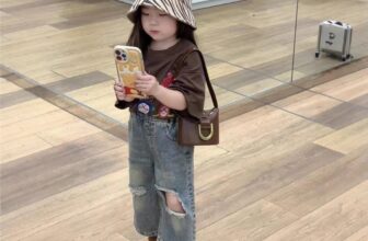 [🆕🇻🇳]  Mây Gió Closet Kids – Quần áo ,phụ kiện,giày dép cho em bé 🧑‍🧒❤️️👶⭐️ Hàng sẵn
áo #180k
quần #260k
Set áo + quần 390 ạ
, shares-1✔️ , likes-14❤️️ , date-2025-01-09 17:22:22🇻🇳🇻🇳🇻🇳📰🆕