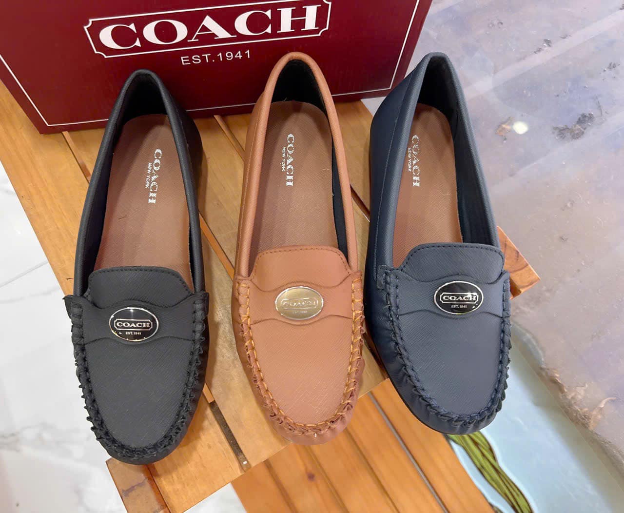 [???] Loan Vo – Chuyên các mặt hàng xuất khẩu quần áo, giày dép, túi xách  ? Top1Fashion ?  Mọi C sale dứt mẫu 280k fullbox
Full hộp
, shares-0✔️ , likes-5❤️️ , date-2025-01-08 19:03:09????????