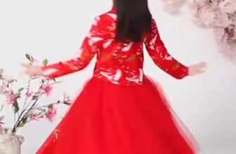 [🆕🇻🇳] Homi baby house – Thương hiêu đầm dạ hội , đầm công chúa cho bé tuổi từ 1-10 tuổi 🧑‍🧒❤️️👶⭐️ CẢ NHÀ ĐÃ BIẾT TIN GÌ CHƯA  Nay đã là 14-12Al rồi đó
Chốt váy xinh nhanh cho bé yêu kịp tế nhé! Lạnh cứ thoải mái diện váy xinh nhờ e VÁY TẾT CUTE này nhé , shares-0✔️ , likes-1❤️️ , date-2025-01-13 14:00:30🇻🇳🇻🇳🇻🇳📰🆕