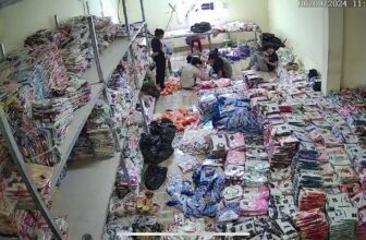 [???] Diệu Queen-XƯỞNG MAY ĐỒ BỘ GIÁ RẺ ? Top1Fashion ?   XƯỞNG MAY DIEU QUEEN
. Khách cập nhật hàng, giá ở nhóm Zalo nhé .
N1:.
N2:
N3:
N4:
N5:
N6:
N7:
Nhận may sll từ 300 bộ.
Zalo bán sỉ  098 551 2271 , shares-41✔️ , likes-8❤️️ , date-2025-01-09 00:42:57????????