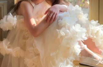 [???]  Bông Tôm clothing shop – Chuyên cung cấp sỉ,lẻ hàng quảng châu  ?‍?❤️️?⭐️ Lặng lẽ ngắm hoa nở
Đón chờ mùa xuân đến#bongtom𝔹Ôℕ𝔾 𝕋Ô𝕄 ℂ𝕃𝕆𝕋ℍ𝕀ℕ𝔾 𝕊ℍ𝕆ℙ
OPEN 10:00 AM – 08:00 PM
————————————————— , shares-0✔️ , likes-1❤️️ , date-2025-01-10 17:06:34????????