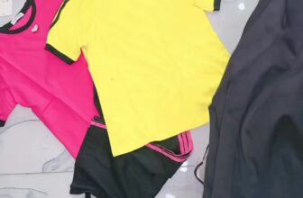 [???] LOLO. Boutique ? Top1Fashion ?  Add nhóm zalo đồ đẹp nè mấy chị xem đầy đủ mẫu mới hottrend e cập nhật mỗi ngày nhé khách iu  #LOLO.Boutique30 Lê Thái Tổ p2 tp Vĩnh Long  0939442453 #áo # , shares-0✔️ , likes-1❤️️ , date-2025-01-12 23:38:04????????