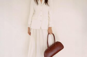 [???] SY STORE – Cửa hàng quần áo ? Top1Fashion ?  Khai thác tối đa tính ứng dụng của những thiết kế công sở, trang phục này là sự hoàn hảo giữa phong cách cổ điển và hiện đại.
Với công thức mix&match chiếc , shares-1✔️ , likes-6❤️️ , date-2025-01-12 03:14:38????????