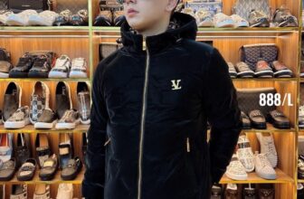 [🆕🇻🇳] T&T Shop Nam Định – Cửa hàng quần áo nam 👕 Top1Fashion 👗  Về toàn mã đẹp thôi𝗖𝗵𝗮̂́𝗺 (.) 𝗱𝘂̛𝗼̛́𝗶 𝗰𝗺𝘁 𝗮𝗱 𝘁𝘂̛̣ đ𝗼̣̂𝗻𝗴 𝗶𝗯 𝗴𝗶𝗮́ + 𝘁𝘂̛ 𝘃𝗮̂́𝗻 𝘀𝗶𝘇𝗲
𝑻&𝑻 𝑺𝒉𝒐𝒑
𝐂𝐬𝟑: 𝟏𝟖𝟖 Đ𝐢𝐞̣̂𝐧 𝐁𝐢𝐞̂𝐧- 𝐍𝐚𝐦 Đ𝐢̣𝐧𝐡
𝐂𝐬𝟐: 𝟒𝟐𝟎 𝐓𝐫𝐚̂̀𝐧 𝐇𝐮̛𝐧𝐠 Đ𝐚̣𝐨 , shares-0✔️ , likes-1❤️️ , date-2025-01-07 19:02:01🇻🇳🇻🇳🇻🇳📰🆕