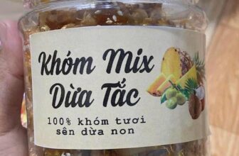 [🆕🇻🇳] LÒ MỨT DỪA – Mứt dừa non 🍔 Top1Food  🍜 Lựa từng trái khóm. Lựa từng hạt đậu phộng. Rang lên vàng giòn thơm.
Tạo nên một món mứt ăn hơi bị ghiền.MỨT KHÓM MIX DỪA TẮC.  Giá 75kaaaa/5 , shares-0✔️ , likes-2❤️️ , date-2025-01-10 04:40:14🇻🇳🇻🇳🇻🇳📰🆕