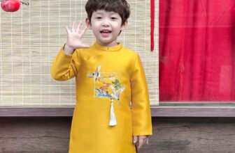 [🆕🇻🇳] ILaby – Tự Tin và Tỏa Sáng 🧑‍🧒❤️️👶⭐️ Feedback bé mặc áo dài Đăng Vân, đẹp trai như thế này phải đăng lên cho các mom ngắm đây ạÁo dài Đăng Vân sẽ làm hài lòng ba mẹ từ kiểu dáng, màu sắc vớ , shares-1✔️ , likes-5❤️️ , date-2025-01-14 03:32:06🇻🇳🇻🇳🇻🇳📰🆕