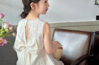 [🆕🇻🇳]  Baby Sweet – Chuyên quần áo trẻ em tqxk, little maven, jumping meters , malwee … và phụ kiện trẻ em 🧑‍🧒❤️️👶⭐️ Nàng thơ nhà em – sang chảnh thực sự
Em váy này đi chơi , lễ tết , sinh nhật , dạo phố
Size : 90-100-110-120-130-140 ( 11-30kg )
Hàng có sẵn
, shares-0✔️ , likes-0❤️️ , date-2025-01-11 05:16:19🇻🇳🇻🇳🇻🇳📰🆕