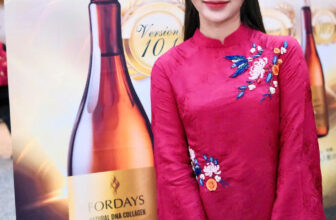 [🆕🇻🇳] Áo Dài Mẹ và Bé Kengin – Áo dài cho mẹ, cho bé, cho cả nhà mình 🧑‍🧒❤️️👶⭐️ | 𝐅𝐞𝐞𝐝𝐛𝐚𝐜𝐤 | – 𝐊𝐄𝐍𝐆𝐈𝐍 𝐓𝐄𝐓’𝟐𝟎𝟐𝟓𝐀́𝐨 𝐝𝐚̀𝐢 𝐊𝐞𝐧𝐠𝐢𝐧 xin cảm ơn Mrs. Ngọc Anh Berry đã tin yêu lựa chọn 𝐀́𝐨 𝐝𝐚̀𝐢 𝐏𝐡𝐮̛𝐨̛̣𝐧𝐠 𝐓𝐡𝐚̀𝐧𝐡 tại một sự kiện đặc biệt của c , shares-1✔️ , likes-14❤️️ , date-2025-01-12 18:00:26🇻🇳🇻🇳🇻🇳📰🆕