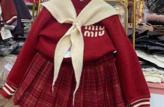 [🆕🇻🇳] Su An Kids – Phân phối Sỉ & Lẻ Quần áo trẻ em hàng Quảng Châu CC, VNTK 🧑‍🧒❤️️👶⭐️ Tết HolidaySiêu Phẩm Quảng Châu Cao Cấp
— — — — — — — — — — — — ——
Su An Kids về loạt mẫu QCCC có sẵn cho bé diện Tết đây ạ.
Thiết kế tiện lợi, ấm áp, tho , shares-8✔️ , likes-57❤️️ , date-2025-01-10 23:09:35🇻🇳🇻🇳🇻🇳📰🆕