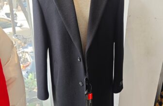 [🆕🇻🇳] Bi_Kây Shop – Thời trang nam – VNXK 👕 Top1Fashion 👗  Sang trọng , lịch sự cùng Renoma Paris
1c size 100 , 1c size 105 ạ
Chất liệu wool/cashmere .
, shares-1✔️ , likes-2❤️️ , date-2025-01-11 20:54:12🇻🇳🇻🇳🇻🇳📰🆕