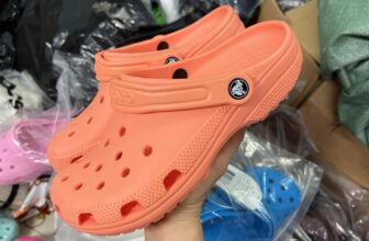 [???] Giày xuất khẩu, giày trẻ em xuất khẩu, giày xuất khẩu nam nữ  ? Top1Fashion ?  Xọt là đi
Êm nhẹ
Size j5(38)#220k
, shares-0✔️ , likes-1❤️️ , date-2025-01-10 17:49:52????????