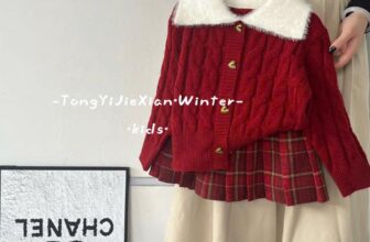 [🆕🇻🇳] Kemy Kids 😎❤️️⭐️ Áo len đỏ khuy tim cổ lông siêu xinh cho bé yêu! Ấm áp, dễ thương và cực kỳ phong cách cho mùa đông này
Size: 110-150
————————
KEMY KIDS
Địa chỉ: 17 Ngô , shares-0✔️ , likes-1❤️️ , date-2025-01-11 16:44:24🇻🇳🇻🇳🇻🇳📰🆕