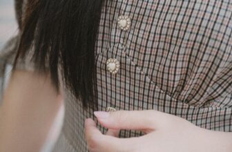 [🆕🇻🇳] H’allure – “If you’re an open book, there’s no allure.” – Alexander McQueen 👕 Top1Fashion 👗  𝐒𝐓𝐑𝐈𝐏𝐄𝐒 𝐎𝐅 𝐄𝐋𝐄𝐆𝐀𝐍𝐂𝐄Bold yet refined, the Majose Dress brings effortless charm with its timeless striped design.Inbox để được tư vấn và đặt : m.me/Ha , shares-0✔️ , likes-14❤️️ , date-2025-01-12 01:00:10🇻🇳🇻🇳🇻🇳📰🆕