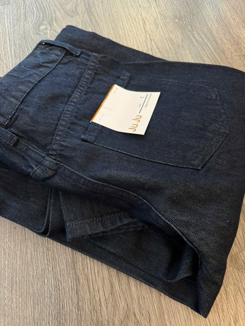 [🆕🇻🇳] MWC Shop – Men Women And Choice 👕 Top1Fashion 👗  Video liên quan
, shares-0✔️ , likes-215❤️️ , date-2025-01-12 01:52:28🇻🇳🇻🇳🇻🇳📰🆕