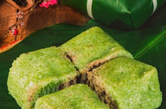 [🆕🇻🇳] Hương Việt – Hương vị Việt Nam 🍔 Top1Food  🍜 [BÁNH CHƯNG THỰC DƯỠNG]Bánh chưng Thực Dưỡng với lớp vỏ được làm từ gạo nếp nhung xào cùng nước ép rau ngót mang lại màu xanh tự nhiên mà lại vô cùng đẹ , shares-0✔️ , likes-2❤️️ , date-2025-01-11 18:24:08🇻🇳🇻🇳🇻🇳📰🆕