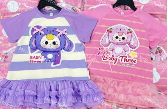 [🆕🇻🇳] Mermaid Kids  (Nàng tiên cá nhỏ)- Thời trang cao cấp cho bé 🧑‍🧒❤️️👶⭐️  VỀ THÊM ĐẦM BÉ BA
Chiếc đầm tím Bé Ba đẹp cỡ này mom ơi
Chất lượng cỡ này nha mom
Chất cotton mềm mát lịm xịn sò
Hình in Bé Ba mê tít sắc nét đến từng mil , shares-0✔️ , likes-2❤️️ , date-2025-01-10 22:08:54🇻🇳🇻🇳🇻🇳📰🆕