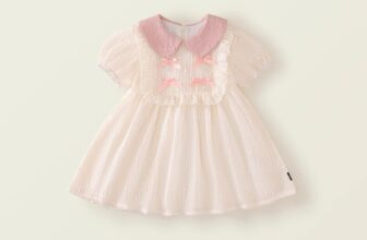 [🆕🇻🇳]  Baby Sweet – Chuyên quần áo trẻ em tqxk, little maven, jumping meters , malwee … và phụ kiện trẻ em 🧑‍🧒❤️️👶⭐️ Hàng có sẵn
Em váy xinh xỉu các mẹ ạ , chất mềm mát , mặc đi chơi bao xinh
Size : 90-100-110-120-130-140 ( 11-30kg )
Giá #175k
, shares-0✔️ , likes-1❤️️ , date-2025-01-17 23:10:00🇻🇳🇻🇳🇻🇳📰🆕