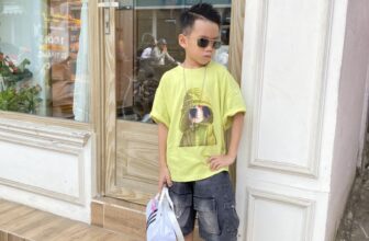 [🆕🇻🇳] Shop ZUKA Thời Trang Trẻ Em Cao Cấp 😎❤️️⭐️ Hotboy đây chứ đâu
Màu xanh cho bé trai
Màu hồng cho bé gái ạ
Sz 120/160 24kg đến 35kg sẵn shop ạ
, shares-1✔️ , likes-5❤️️ , date-2025-01-14 02:30:55🇻🇳🇻🇳🇻🇳📰🆕