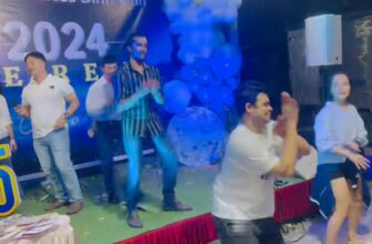 [🆕🇻🇳] Yoga – Fitness Đình Vinh – GYM – YOGA – ZUMBA – AEROBIC – MÚA CỔ TRANG – DANCE KID 🧘 Top1Yoga 🤸🏻‍♀️ Hông say hông zìa
Party năm nào cũng cháy hết mình , vui hết sứcCảm ơn sự có mặt của hơn 120 vị khách mời là học viên , bạn bè cùng toàn thể HLV đang c , shares-0✔️ , likes-18❤️️ , date-2025-01-14 20:01:07🇻🇳🇻🇳🇻🇳📰🆕