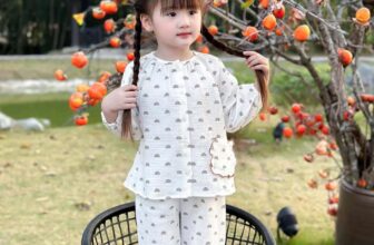 [🆕🇻🇳] Sally’s House – Thời trang cao cấp dành cho bé gái 🧑‍🧒❤️️👶⭐️ Mùa lạnh mặc ngủ vừa mềm lại vừa ấm.
Bộ xô musilin.
Size : 6/12 month-6Y
, shares-0✔️ , likes-0❤️️ , date-2025-01-13 16:55:01🇻🇳🇻🇳🇻🇳📰🆕