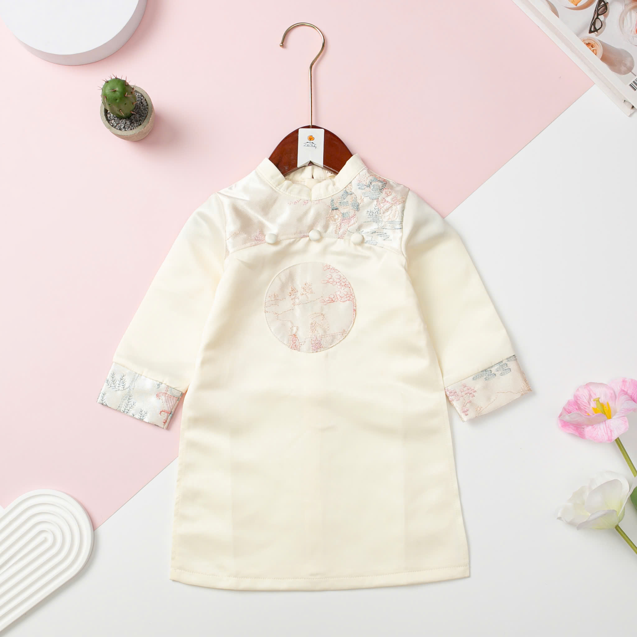 [🆕🇻🇳] LITIBABY – THƯƠNG HIỆU THỜI TRANG VIỆT 😎❤️️⭐️  ÁO DÀI NHUNG CÚC LỆCH – PHONG CÁCH TRUYỀN THỐNG ĐẦY SANG TRỌNG CHO BÉ TRAI TỪ 1-7 TUỔI
Có phải bạn đang lo lắng?Bé yêu mặc đồ Tết nhưng lại thiếu sự n , shares-0✔️ , likes-0❤️️ , date-2025-01-16 21:00:33🇻🇳🇻🇳🇻🇳📰🆕