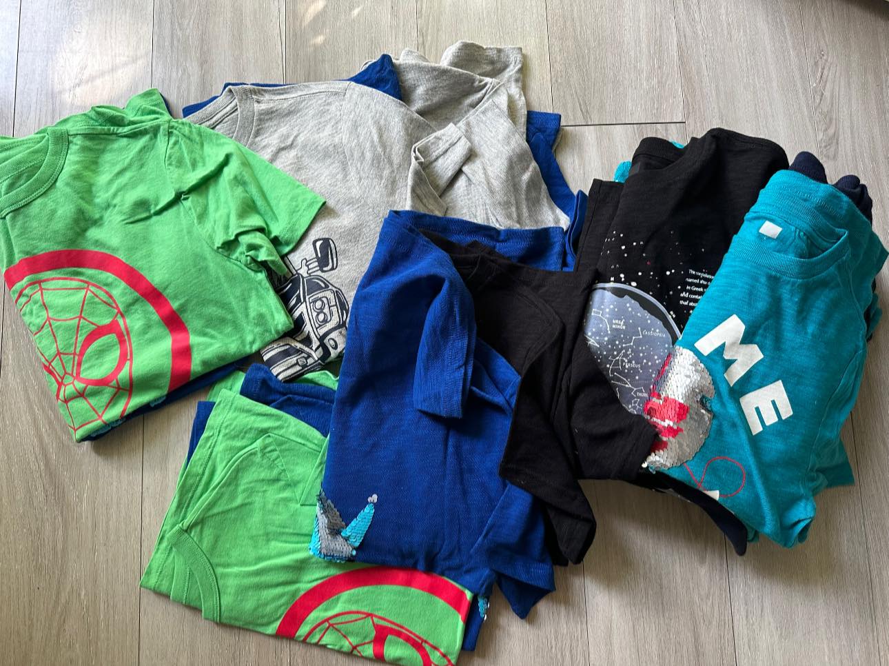 [🆕🇻🇳] BONA – Hàng Hiệu Xuất Dư 👕 Top1Fashion 👗  Dọn Kho lẻ mẫu #Sale =>>  Sizeeee  bên dưới =>>>
Săn set áo sale xuất Mỹ cho bé. Set #ngaunhien Các c chốt về cho bé mặc nhé.Set 3c #200k => 12/18m (10- , shares-0✔️ , likes-5❤️️ , date-2025-01-18 05:39:33🇻🇳🇻🇳🇻🇳📰🆕