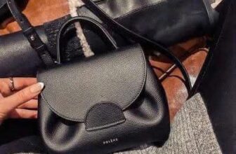 [🆕🇻🇳] Wellcome to CHIC HOUSE by CHIC VNXK 👕 Top1Fashion 👗  RE-UP 𝑷0𝑳𝑬̀𝑵€ 𝑵𝒖𝒎𝒆́𝒓𝒐 𝑼𝒏 𝑵¥𝒏0 với các tone màu bestseller của em í.Chiếc túi đầu tiên của 𝑷0𝑳𝑬̀𝑵€ đã nhanh chóng trở thành một biểu tượng của hãng nhờ v , shares-0✔️ , likes-1❤️️ , date-2025-01-11 19:12:40🇻🇳🇻🇳🇻🇳📰🆕