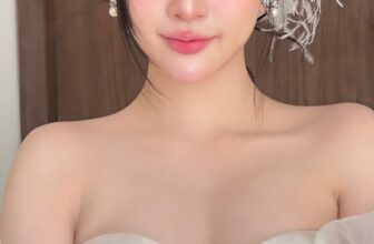 [🆕🇻🇳] LOU Wedding Studio 🤵🏻 Top1Wedding 👰🏻  RẠNG RỠ CÙNG CÔ DÂU MỌI KHOẢNH KHẮCHậu trường makeup xinh đẹp LOU dành cho cô dâu trước khi vào buổi shootingMakeup là khâu quan trọng nhất trước buổi , shares-0✔️ , likes-3❤️️ , date-2025-01-15 03:30:02🇻🇳🇻🇳🇻🇳📰🆕