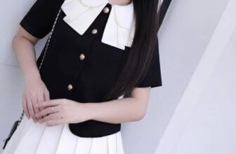 [🆕🇻🇳] LAGOM – A local brand in Viet Nam! We create styles for beautiful queens 👕 Top1Fashion 👗  Mang tinh thần trẻ trung và năng động, 𝑹𝒐𝒔𝒚 𝑺𝒆𝒕 là gợi ý hoàn hảo LAGOM muốn gửi đến nàng trong những ngày đầu năm mới.𝑹𝒐𝒔𝒚 𝑺𝒆𝒕 với sự kết hợp giữa chân  , shares-1✔️ , likes-11❤️️ , date-2025-01-15 04:15:57🇻🇳🇻🇳🇻🇳📰🆕