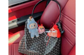 [🆕🇻🇳] Hello Kids – Hàng xuất xịn cho bé 😎❤️️⭐️
Em săn kho màu trắng a
dã mannn luôn các chế nhé
Oaaaaa đẹp mê luôn kháchhhh uiii.
Size to mẹ bỉm nên chốt nha.
Đi cfe hay đi du lịch đều xách thoải  , shares-0✔️ , likes-4❤️️ , date-2025-01-16 22:11:42🇻🇳🇻🇳🇻🇳📰🆕