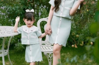 [???]  Little Chic – Đồ trẻ em ?‍?❤️️?⭐️ TẾT NÀY DIỆN ĐỒ ĐÔI CÙNG BÉ YÊUChỉ còn vài ngày nữa là tết đến rồi, nếu mẹ chưa có đồ đôi thì đây là sự lựa chọn hợp lý dành cho mẹ nha. Nhà Chic chỉ cò , shares-0✔️ , likes-8❤️️ , date-2025-01-15 19:42:37????????