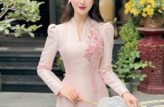 [🆕🇻🇳] XIICO 👕 Top1Fashion 👗  𝐀́𝐎 𝐃𝐀̀𝐈 𝐀́𝐈 𝐊𝐇𝐔𝐄̂ | 𝐀́𝐎 𝐃𝐀̀𝐈 𝟐𝟎𝟐𝟓 𝐂𝐎𝐋𝐋𝐄𝐂𝐓𝐈𝐎𝐍Mang sắc hồng dịu dàng tựa hoa đào đầu xuân, bộ áo dài gợi lên vẻ đẹp thanh khiết và duyên dáng. Hơi thở Tế , shares-0✔️ , likes-6❤️️ , date-2025-01-16 03:31:58🇻🇳🇻🇳🇻🇳📰🆕