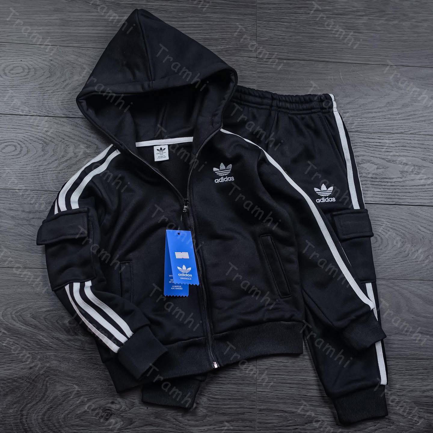 [🆕🇻🇳]  Ngocmiiukids.vn – Ngọc Miiu – Tram Hi Xin Chao 🧑‍🧒❤️️👶⭐️ Sót size 90 xả kho #2xx/b ạ

_________________________________
N G Ọ C  M I I U – T R A M  H I  X I N  C H A O
 Website: 
 Hotline: 084 636 1666
 , shares-0✔️ , likes-0❤️️ , date-2025-01-17 21:29:48🇻🇳🇻🇳🇻🇳📰🆕