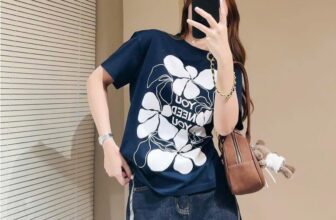 [???] Moon House Shop vnxk – 128/25 Lê Đức Thọ p6 Q. gò vấp HCM ? Top1Fashion ?  Áo thun  PB siêu đẹp thêm đỏ hợp Tết quá xá sẵn chia luôn form chuẩn mẫu mặc
Chất đẹp form đẹp dễ bận áForm hơi hướng boxy t-shirt dễ mặc mà trẻ trung m , shares-0✔️ , likes-0❤️️ , date-2025-01-17 22:00:50????????