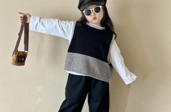 [🆕🇻🇳]  Tiệm Nhà Bơ – Tiệm chuyên đồ trẻ em Quảng Châu, mang style Hàn Quốc năng động cho bé 🧑‍🧒❤️️👶⭐️ Các mã Tiệm em sẵn ạ, qua năm em làm thêm shopee ạ Khách nào giờ chưa mua được, chọn mẫu e ship trong 1 nốt nhạc ạSz90-140
, shares-1✔️ , likes-2❤️️ , date-2025-01-18 04:37:19🇻🇳🇻🇳🇻🇳📰🆕