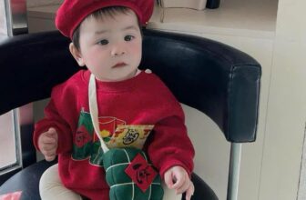 [🆕🇻🇳] Tommy baby – Quần áo sơ sinh & trẻ em 🧑‍🧒❤️️👶⭐️  Xã hàng thu hồi vốn mẫu body Tết cho bé giá chỉ từ #99k #129kEm sẵn sz như hình, Mom nhặt cho con kẻo hàng tầm này nhanh hụt sz lắm nè
, shares-0✔️ , likes-4❤️️ , date-2025-01-17 16:45:18🇻🇳🇻🇳🇻🇳📰🆕