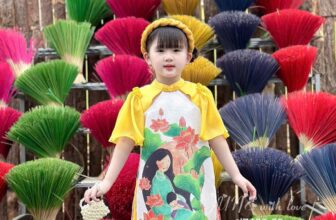 [???]  Thời trang trẻ em Zinzin Kid’s  ?‍?❤️️?⭐️ Áo dài SEN với nét đẹp truyền thống, cực xinh – đậm chất Việt Nam trong BST áo dài Tết 2025. Màu vàng nổi bật lại tôn da vô cùng
Thiết kế vẫn giữ nét đẹp t , shares-0✔️ , likes-0❤️️ , date-2025-01-16 15:53:57????????