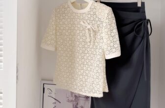 [🆕🇻🇳] Thời Trang Thiết Kế – Kate By Linh Nguyen👕 Top1Fashion 👗  𝐆𝐫𝐚𝐜𝐞𝐟𝐮𝐥 𝐌𝐢𝐱 | 𝐋𝐚𝐫𝐦𝐲 𝐓𝐨𝐩 & 𝐊𝐞𝐧𝐝𝐚𝐥𝐥 𝐒𝐤𝐢𝐫𝐭
Sự kết hợp tinh tế giữa tông trắng kem và ghi thời thượng mang đến một tổng thể hiện đại, thanh lịch, phù hợp với  , shares-3✔️ , likes-25❤️️ , date-2025-01-19 22:53:31🇻🇳🇻🇳🇻🇳📰🆕